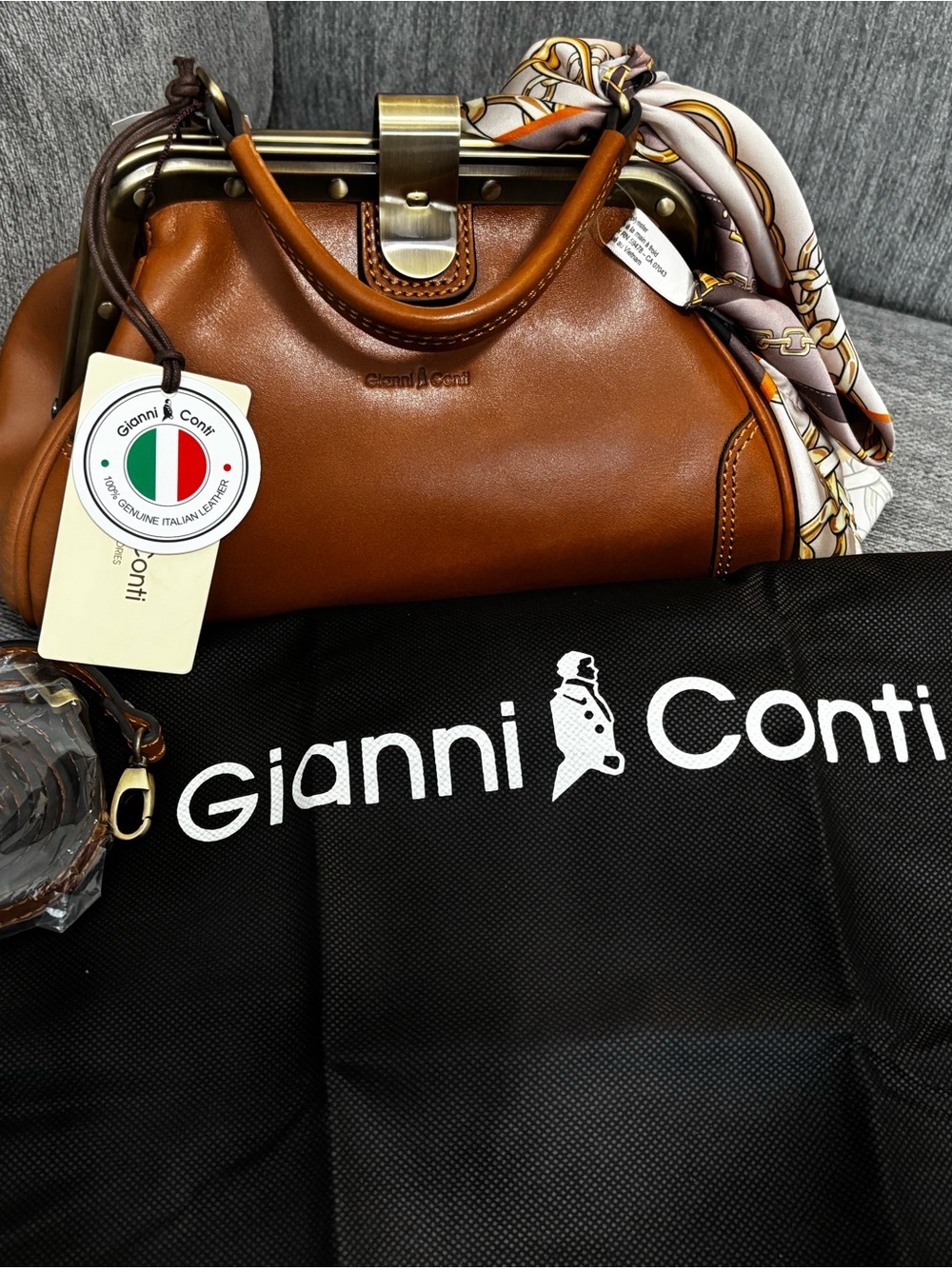 Gianni Conti Melania Leather handbag purse with Scarf  NWT ITALY